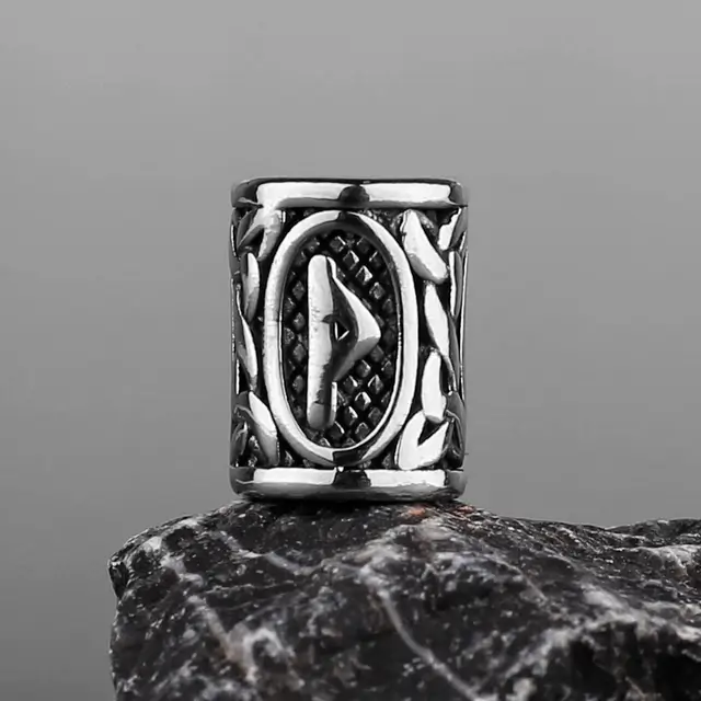 Perle de barbe viking rune thurisaz