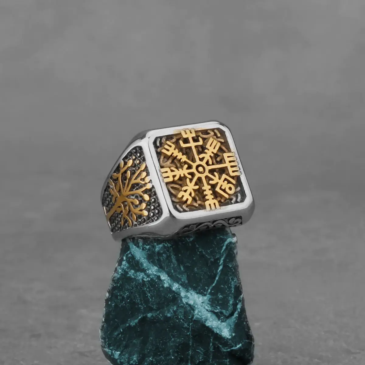 Bague style viking or